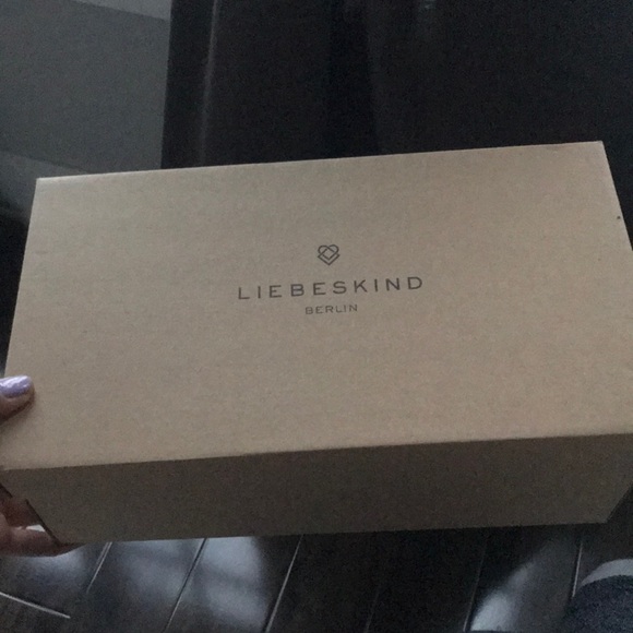 BNWB LIEBESKIND Shoes Size 8 - Picture 7 of 7